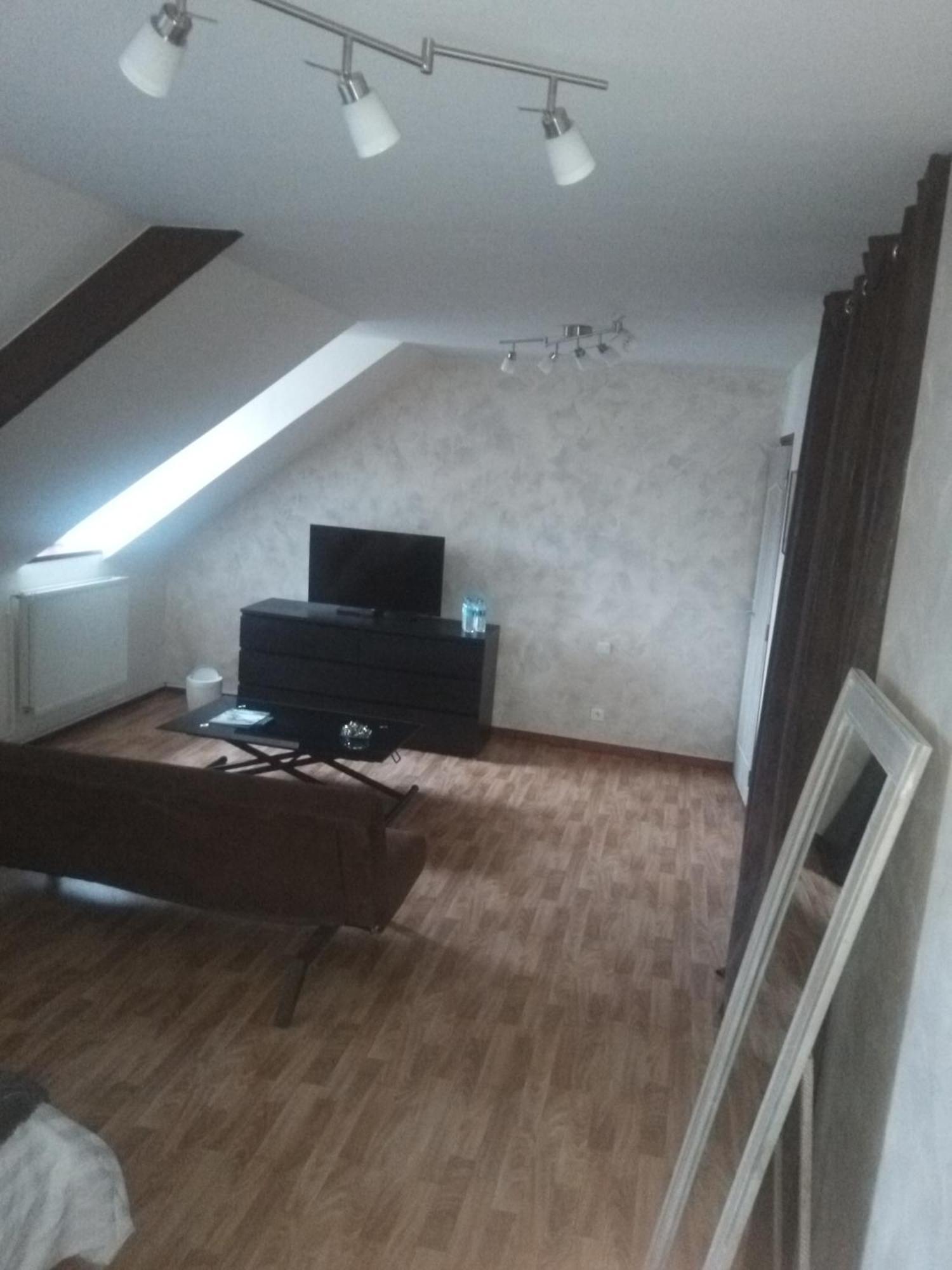 Aux Berges De Sambre Hotel Aulnoye-Aymeries Room photo